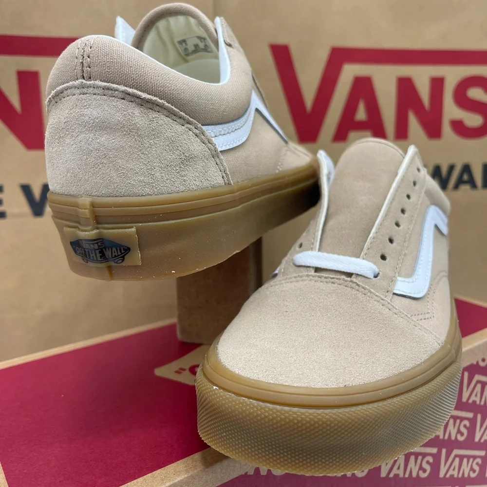Vans WMNS Beige and White Sneakers
Old Skool
Sesame/Gum
VN0A38G1QA2 Sneakers - Picture 8 of 16